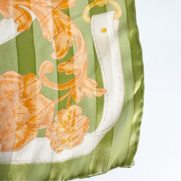 TRUSSARDI Vintage Silk Scarf 34 x 34 inches - Picture 4 of 5